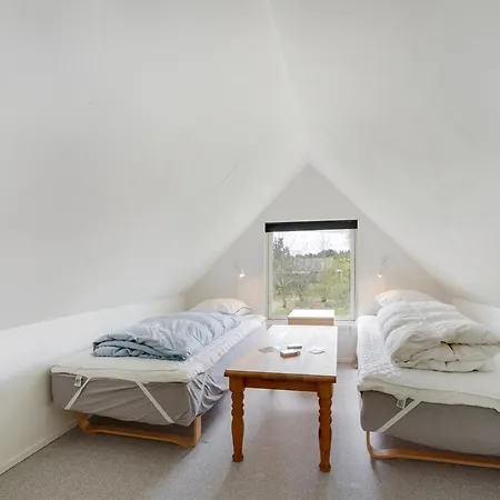Femija - 500m To The Fjord By Interhome Feriehus